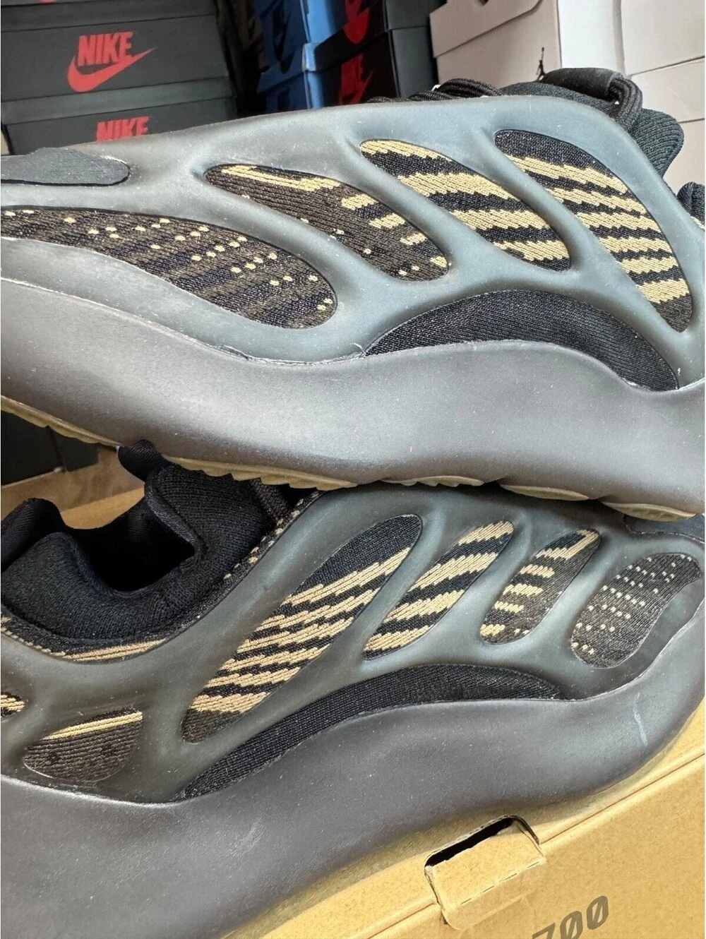 Adidas Yeezy 700 V3 'Clay Brown' GY0189 MENS SZ 6